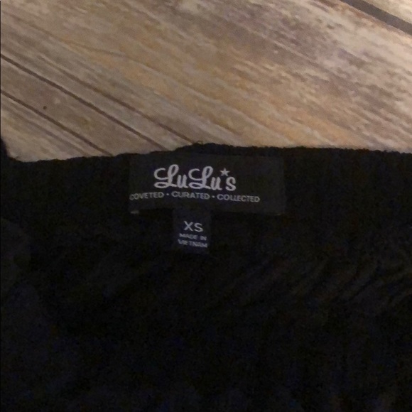 Black Lulu Gown - Picture 2 of 3